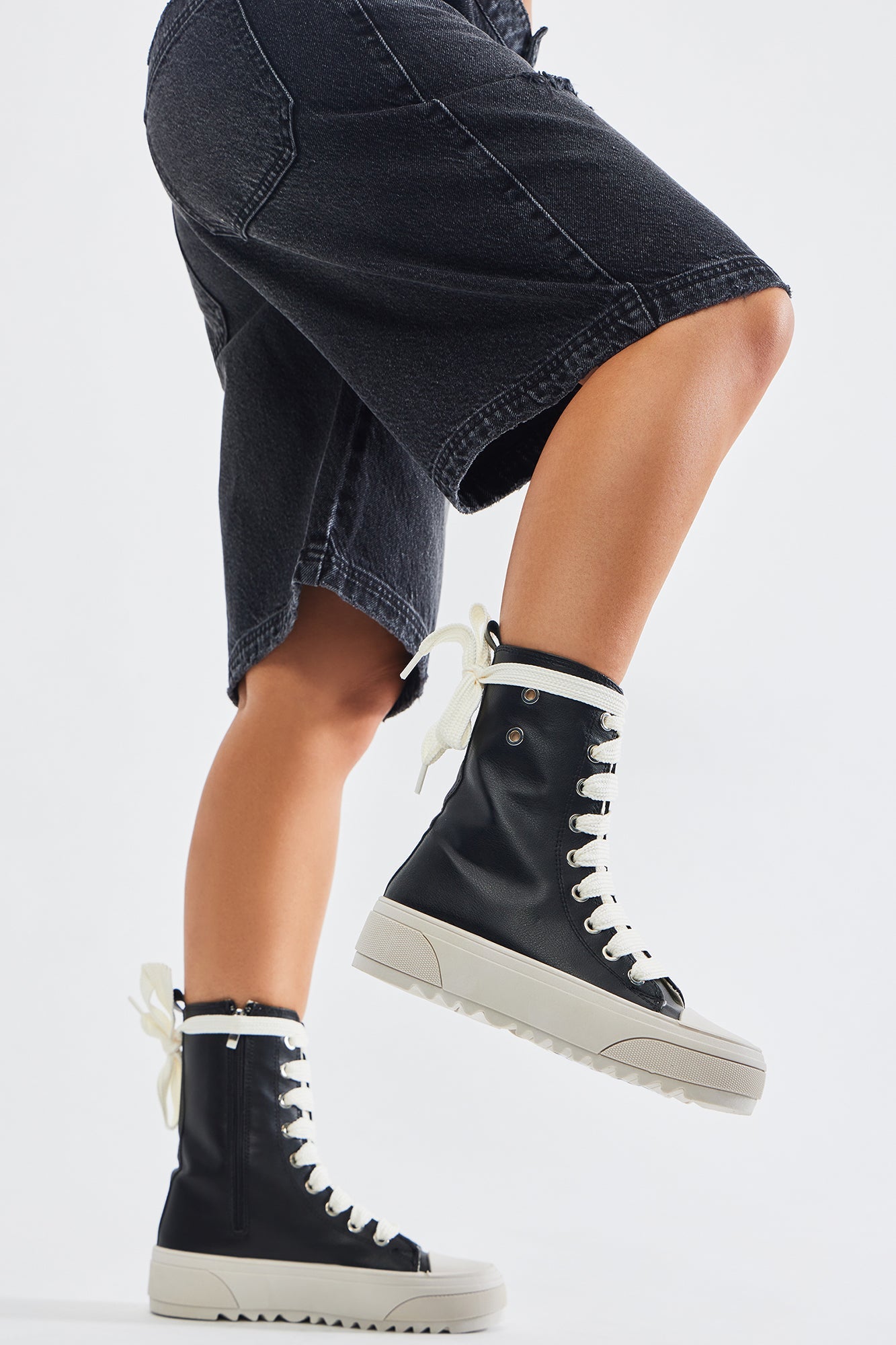 Showing You Something Sneakers - Black