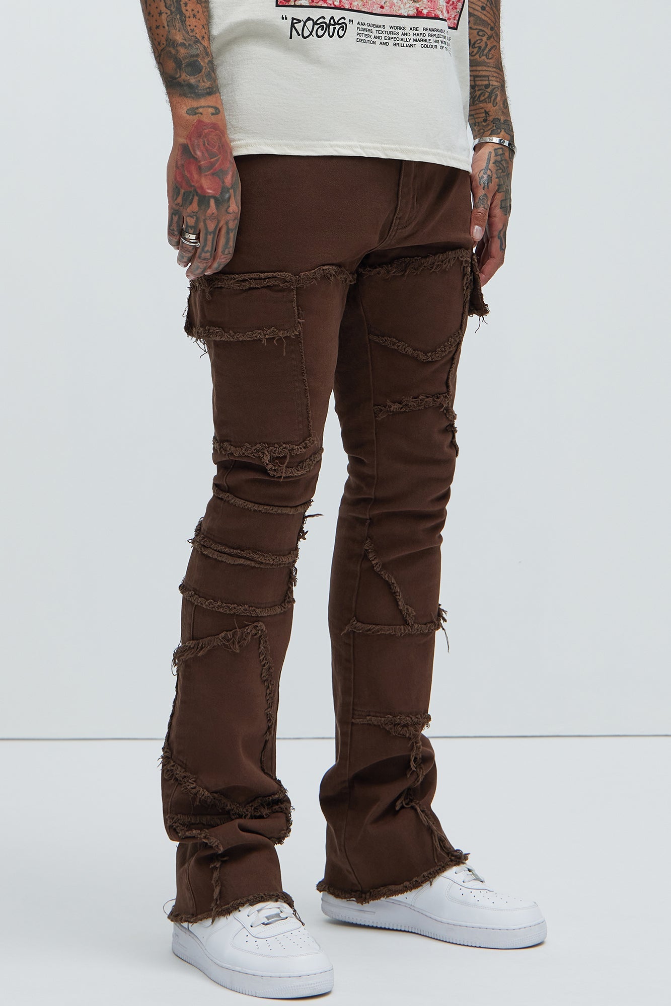 Trapping Frayed Stacked Skinny Flare Pants - Chocolate