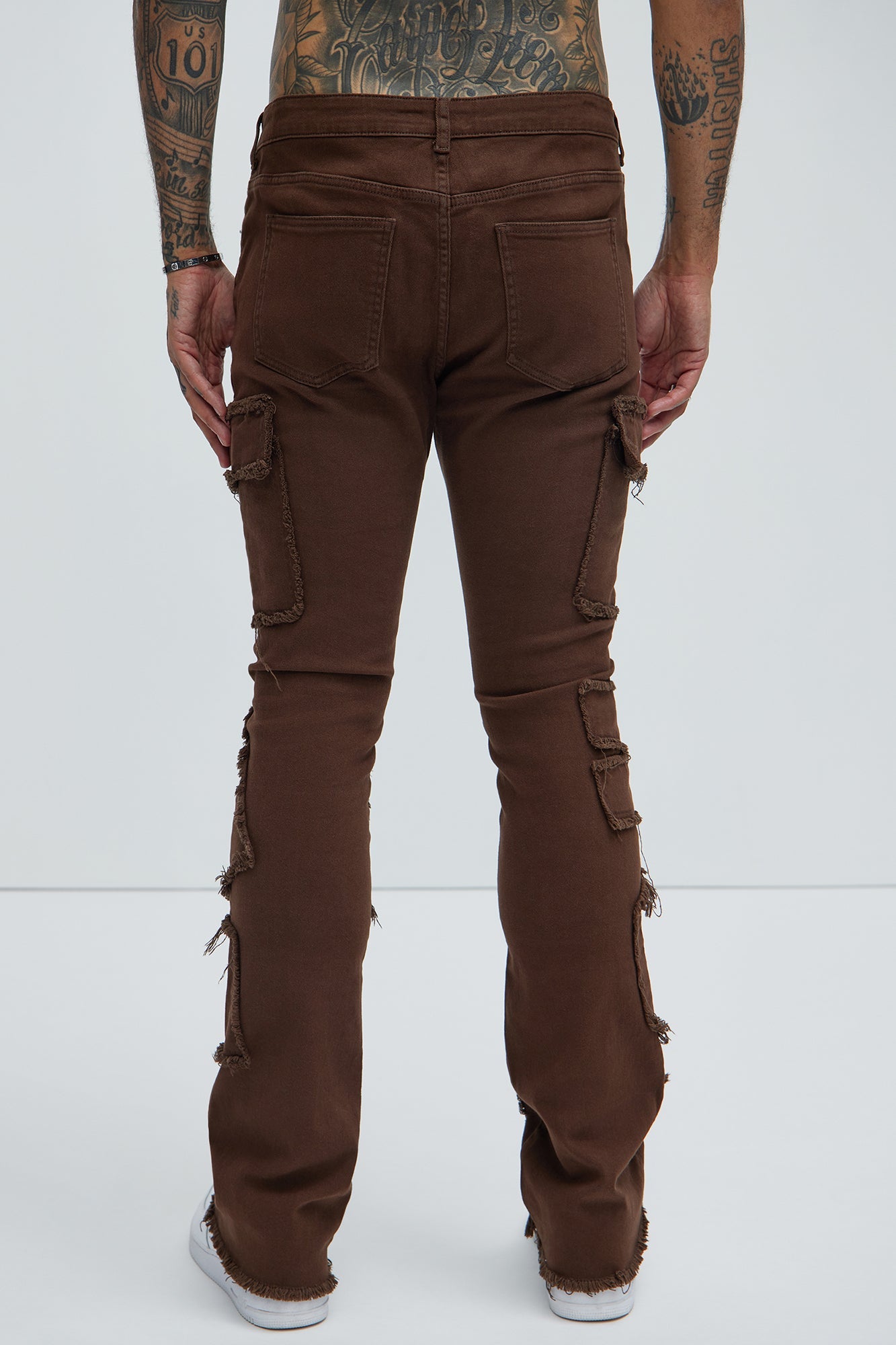 Trapping Frayed Stacked Skinny Flare Pants - Chocolate