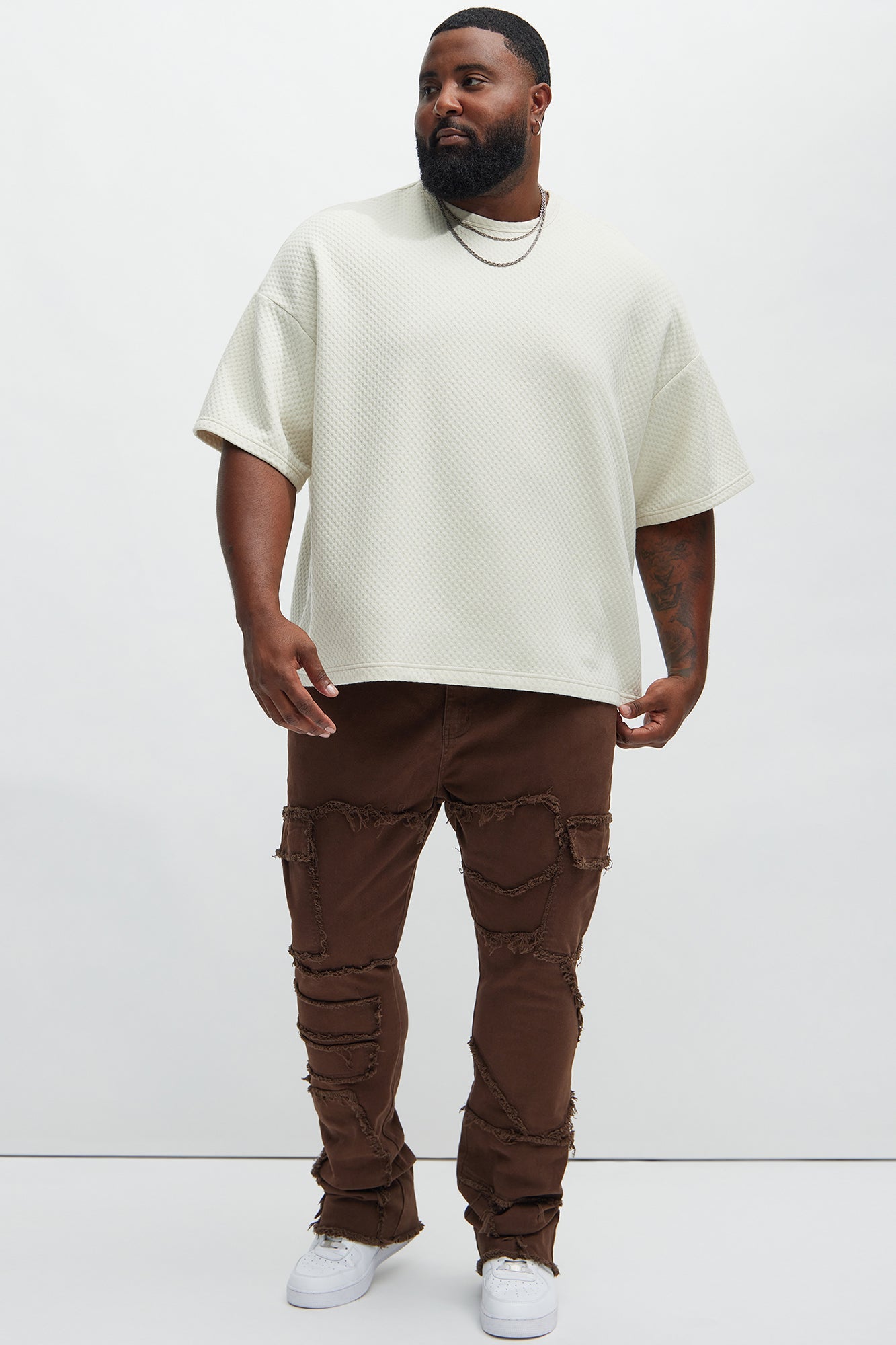 Trapping Frayed Stacked Skinny Flare Pants - Chocolate