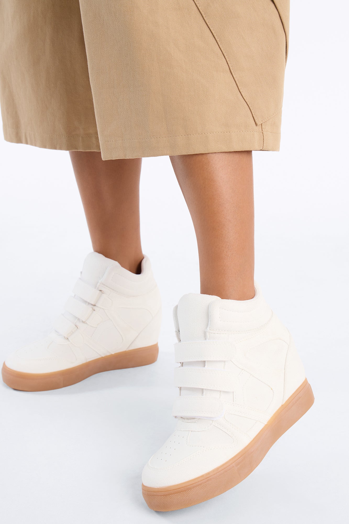 Cardio Suede Wedge Sneakers - White