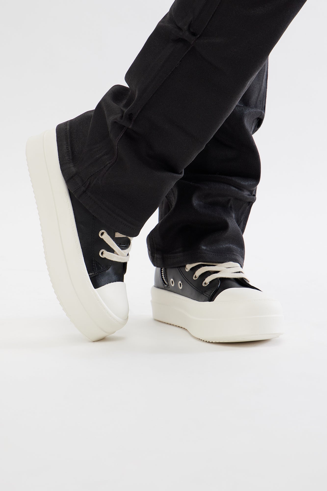 Crew Platform Sneakers - Black