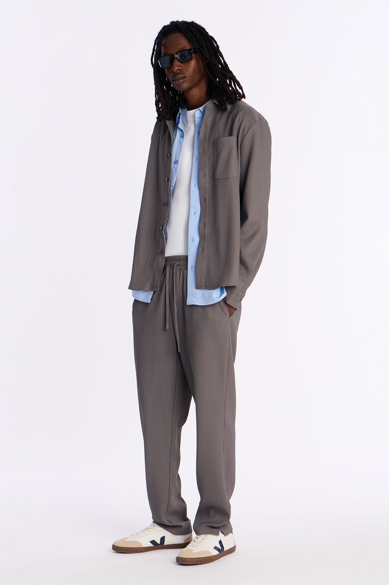 Show Up Slim Slit Pants - Dark Grey