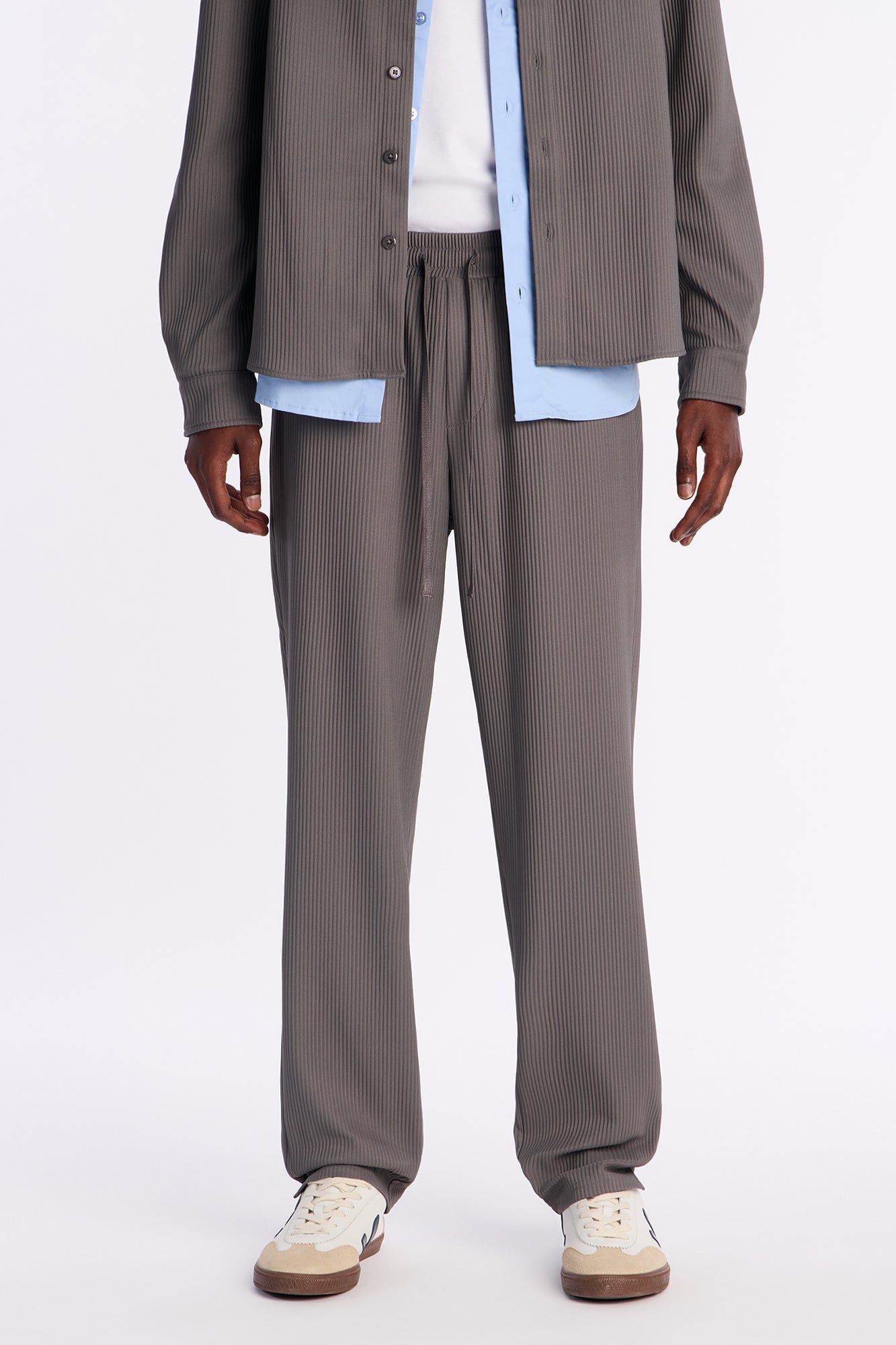 Show Up Slim Slit Pants - Dark Grey