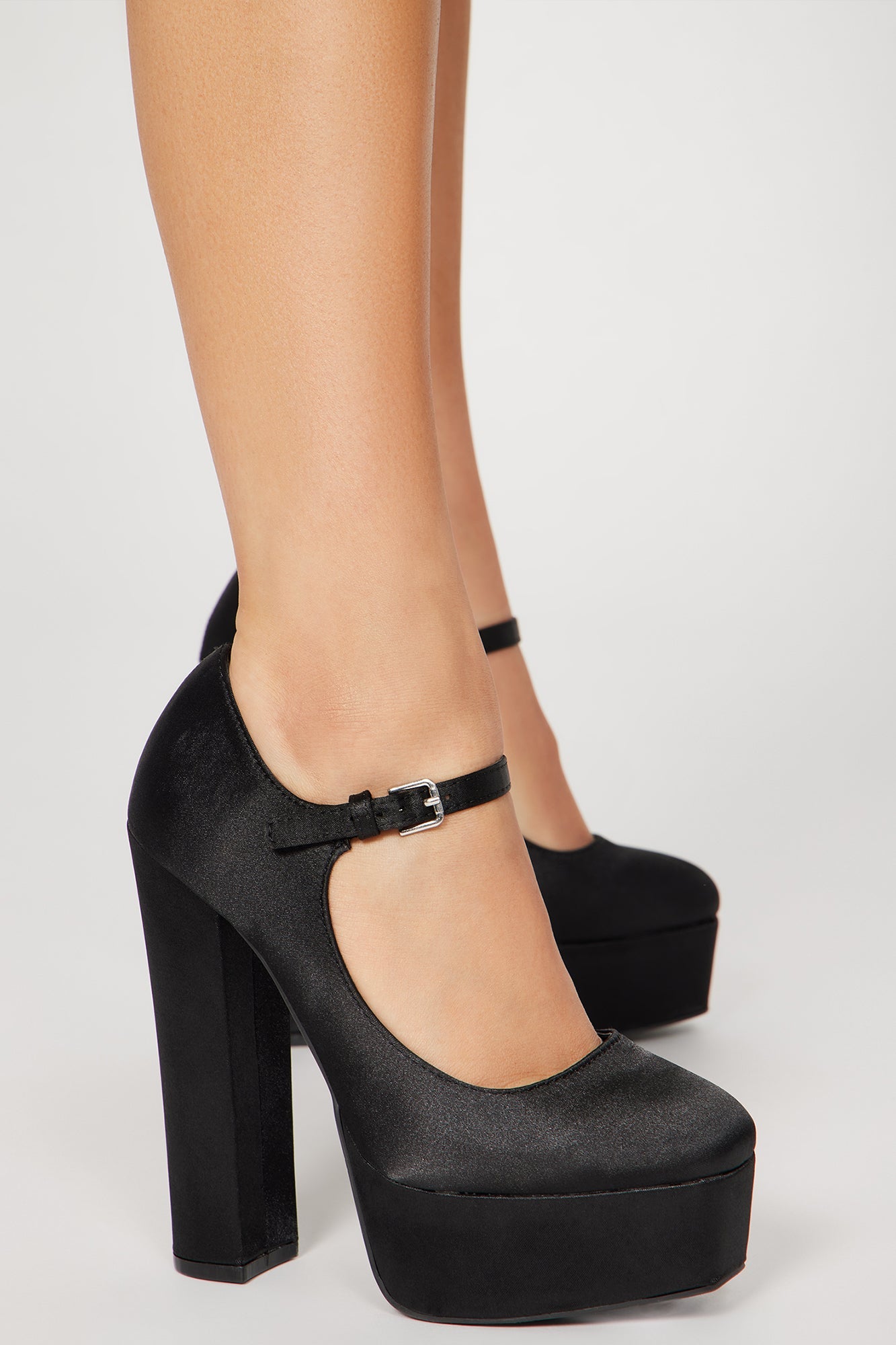 Wait Too Long Platform Pumps - Black