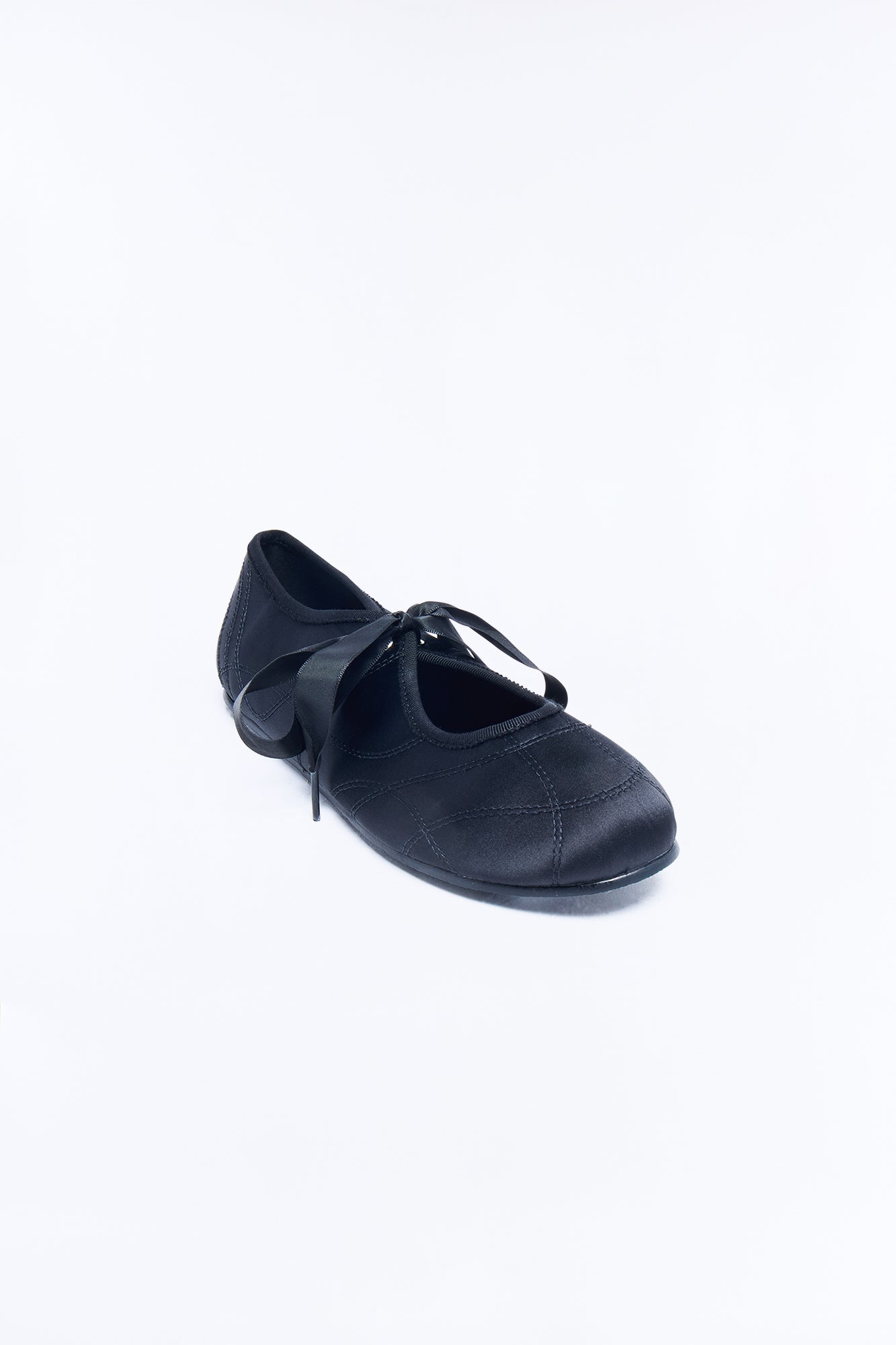 Evia Satin Bow Sneakers - Black